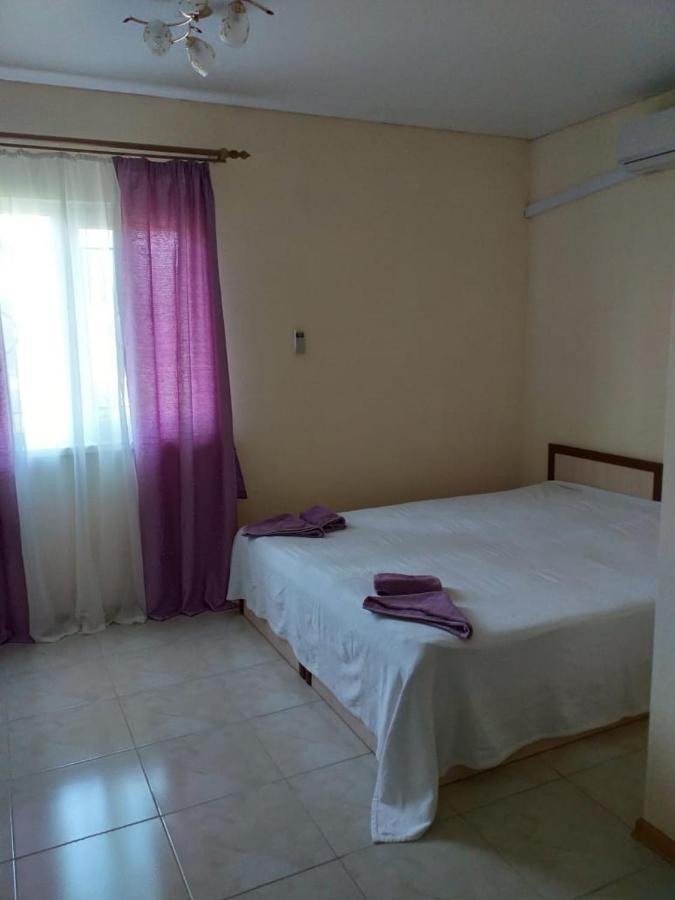 Solnechny Bereg Guest House Gudauta Dış mekan fotoğraf